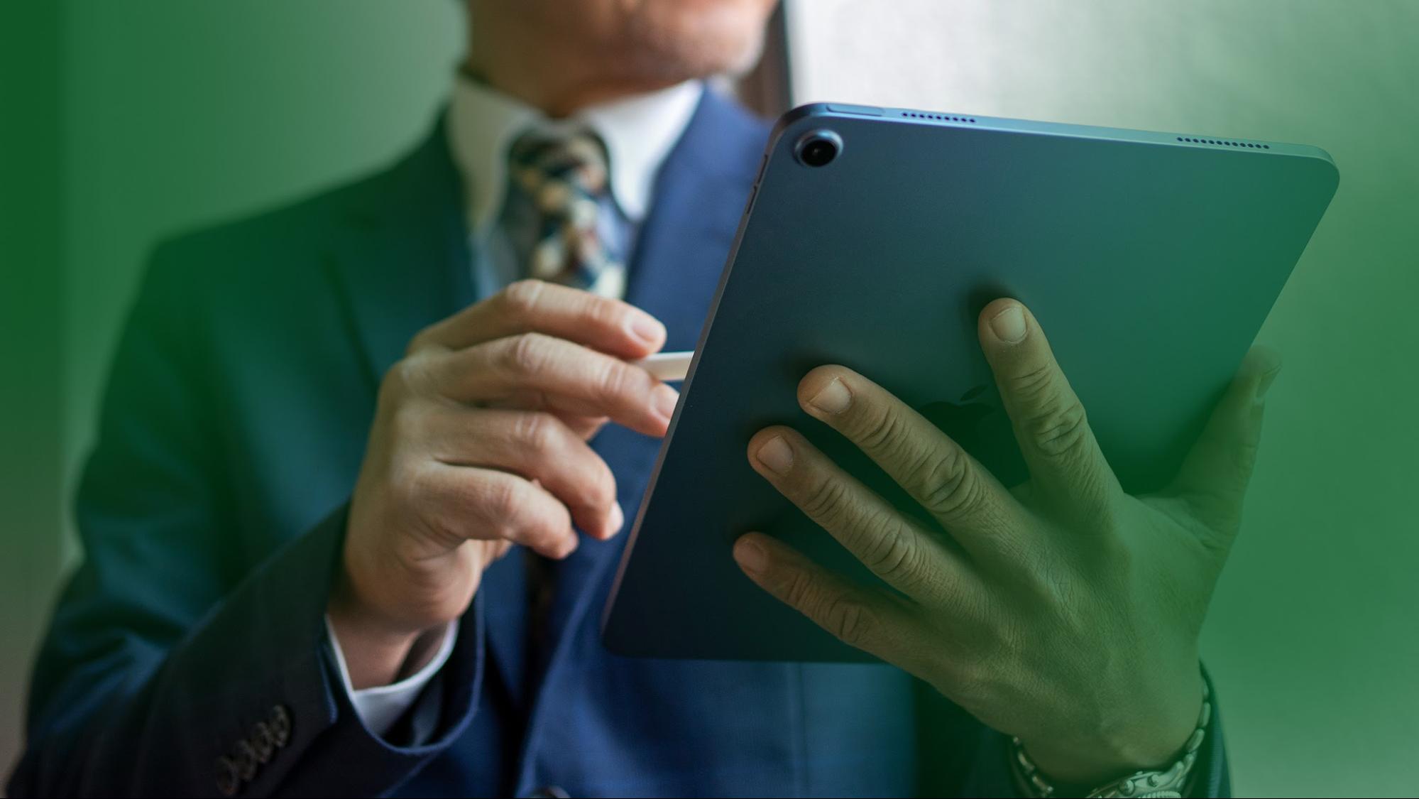 Why XpressWire is the Best Business Wire Alternative for Tech Companies